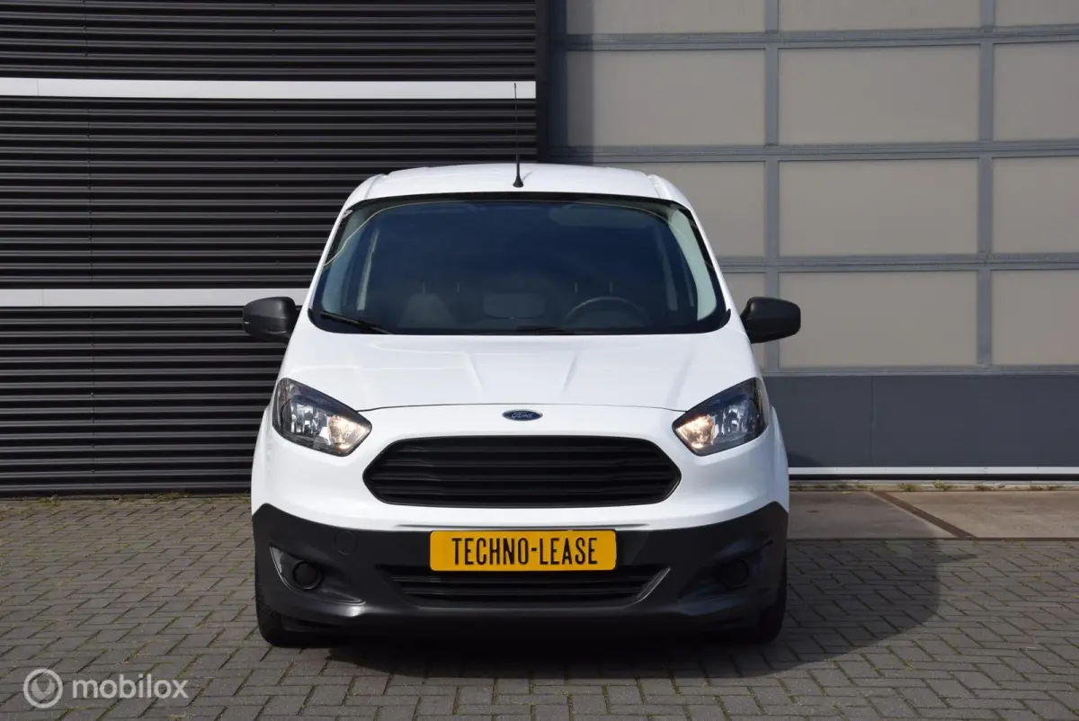 1.5 TDCI Economy Edition Betimmering en Cool & Connected pakket