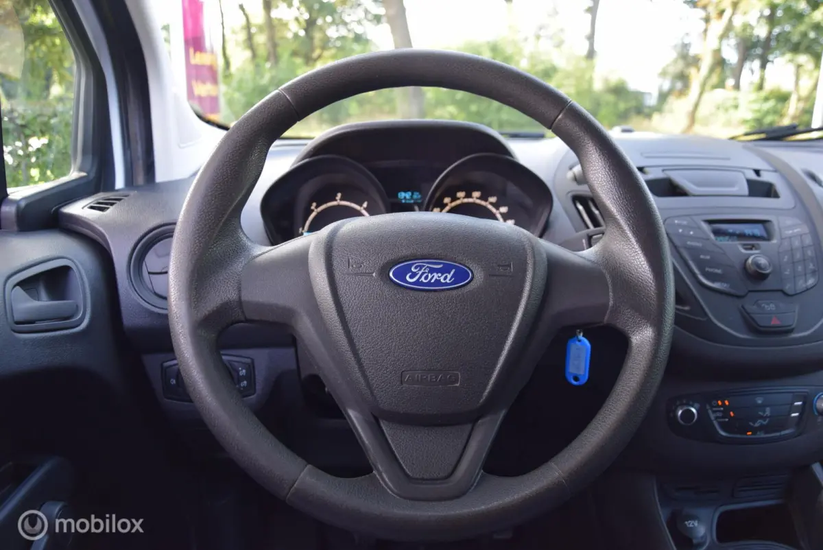 1.5 TDCI Economy Edition Betimmering en Cool & Connected pakket
