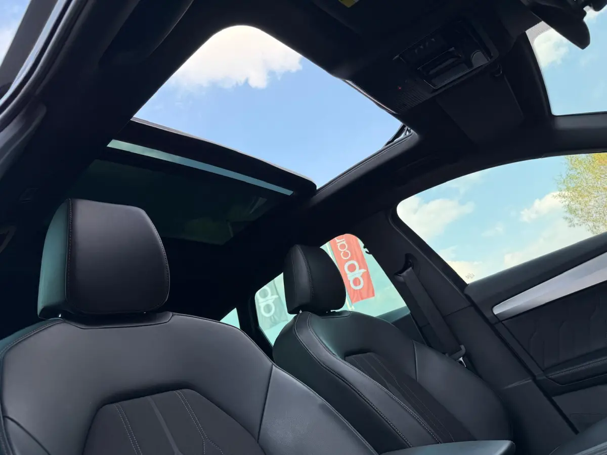 1.4 e-Hybrid VZ Panorama