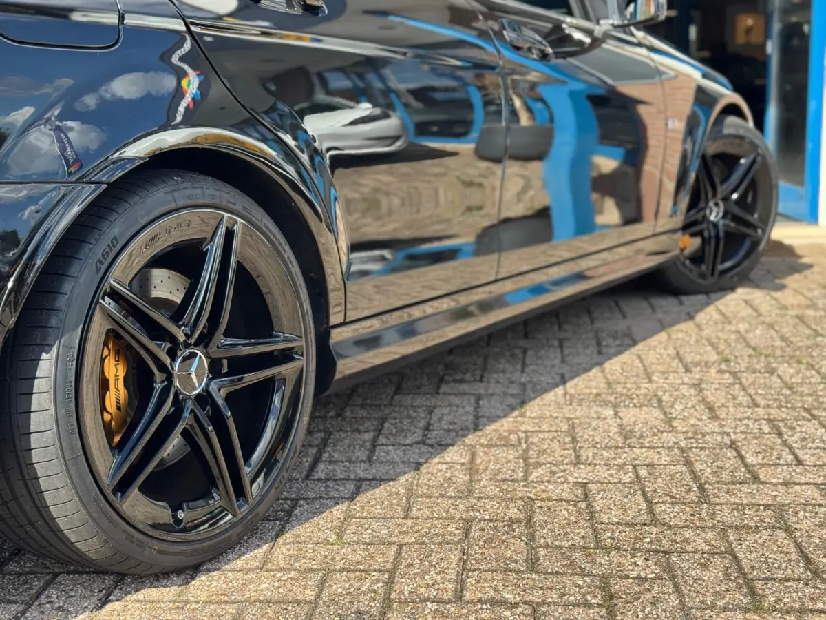 AMG 63 2009 ZWART Youngtimer!
