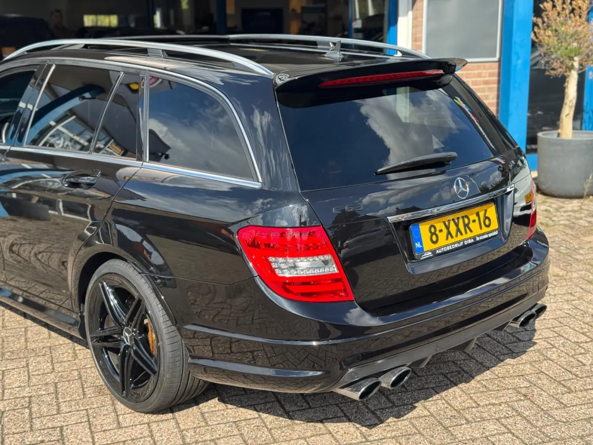 AMG 63 2009 ZWART Youngtimer!