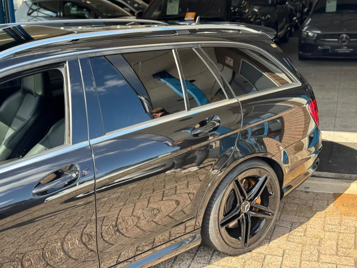 AMG 63 2009 ZWART Youngtimer!