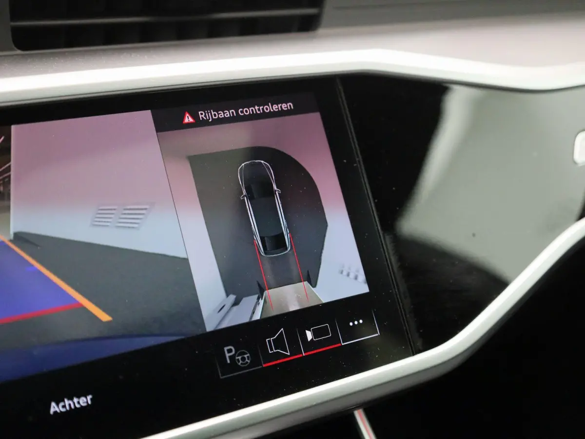 45 TFSI quattro 265 PK | S-line | Automaat | Navigatie | 360 Camera | Panoramadak | Vierwielbesturing | Adaptive Cruise Control | Trekhaak | Stoelverwarming | HD LED Matrix | Head-up display