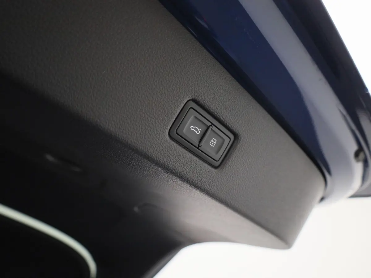 45 TFSI quattro 265 PK | S-line | Automaat | Navigatie | 360 Camera | Panoramadak | Vierwielbesturing | Adaptive Cruise Control | Trekhaak | Stoelverwarming | HD LED Matrix | Head-up display