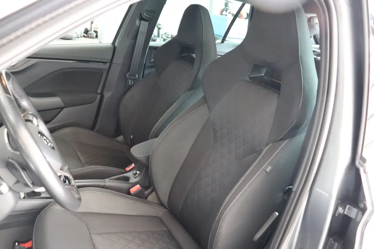 1.0 TSI Sport Business, automaat .