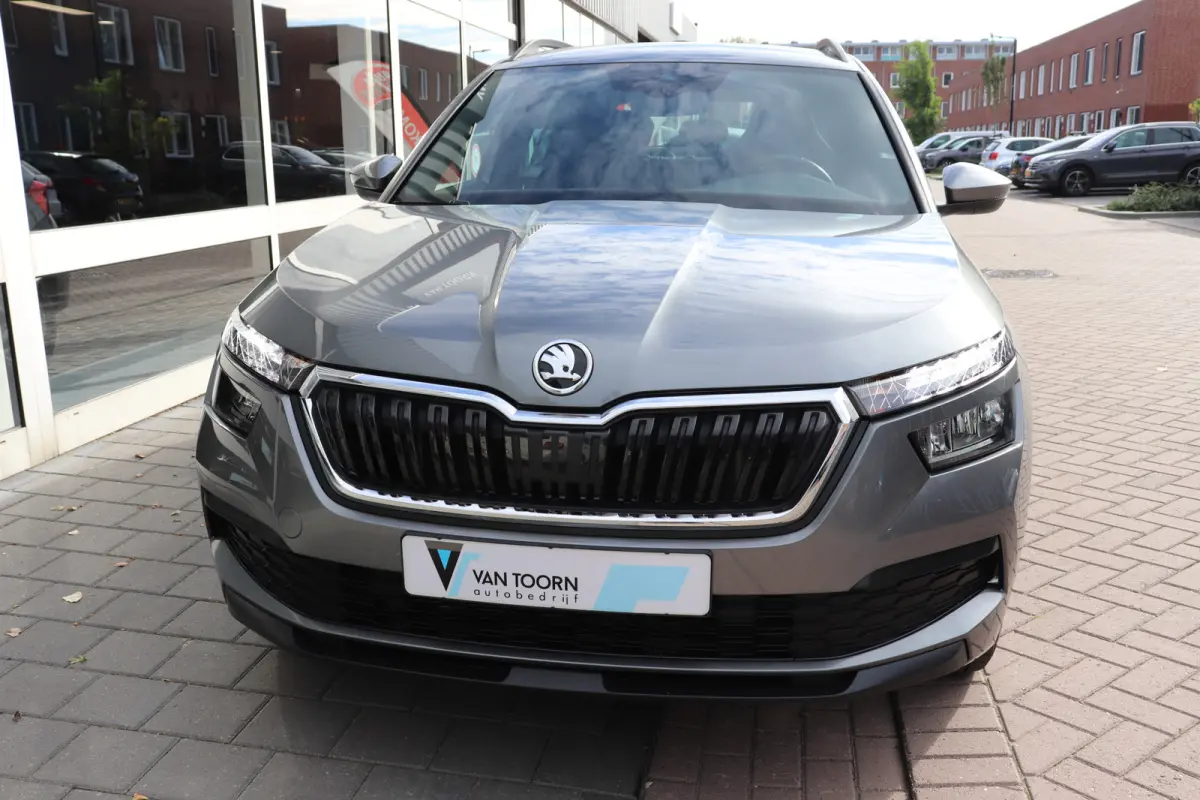 1.0 TSI Sport Business, automaat .