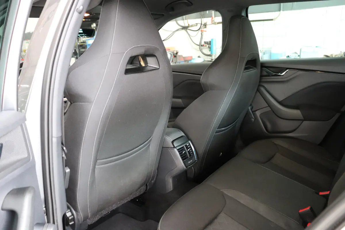 1.0 TSI Sport Business, automaat .