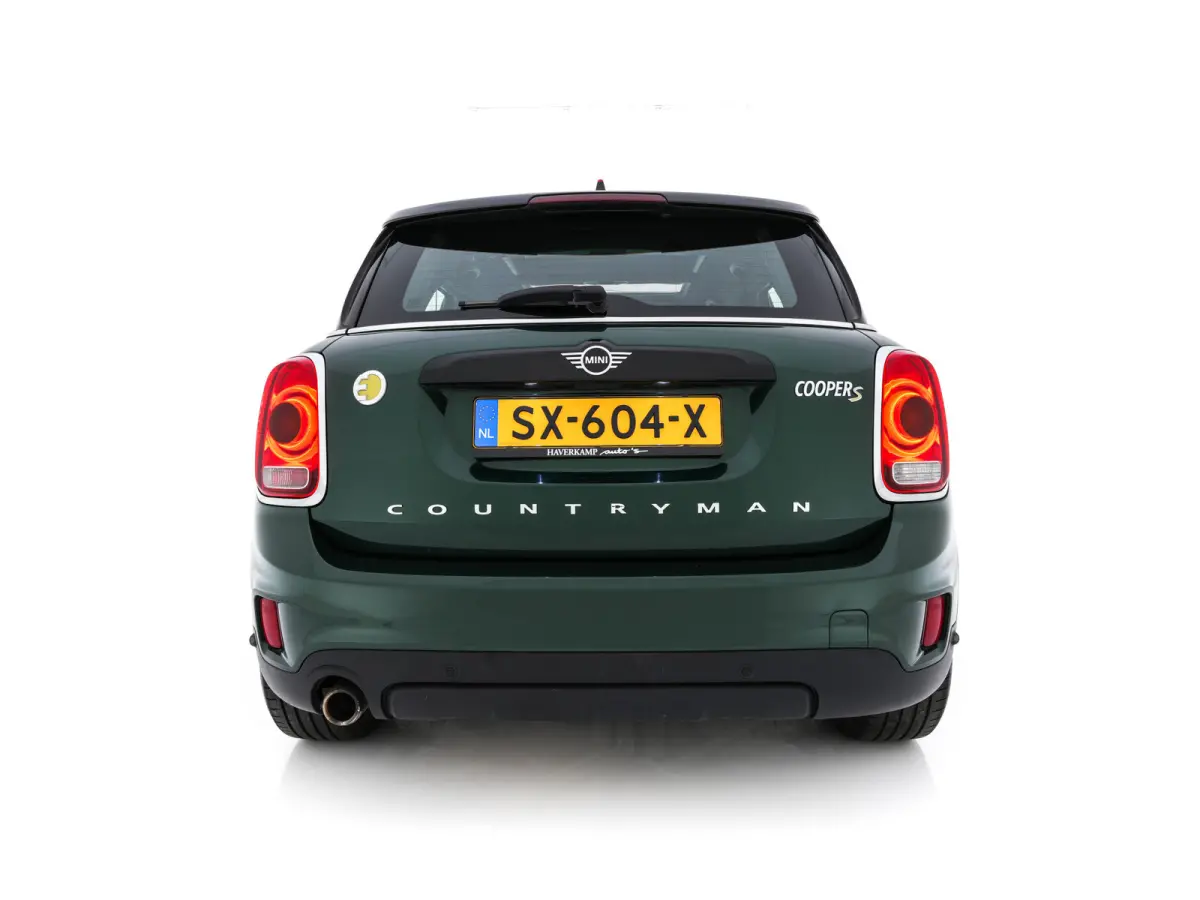 Mini 2.0 Cooper ALL4 Chili Plug-In (INCL-BTW) Aut. *PANO | LEATHER-FABRIC | FULL-LED | SPORT-SEATS | KEYLESS | NAVI-FULLMAP | ECC | AMBIENT-LIGHT | PDC | CRUISE | 18''ALU*