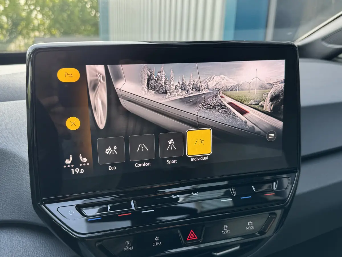 ID.3 Life 58 kWh BTW Auto / AppleCarplay / Stoel en stuurverw / NL Auto Z.G.O.H. € 12.355 Ex BTW