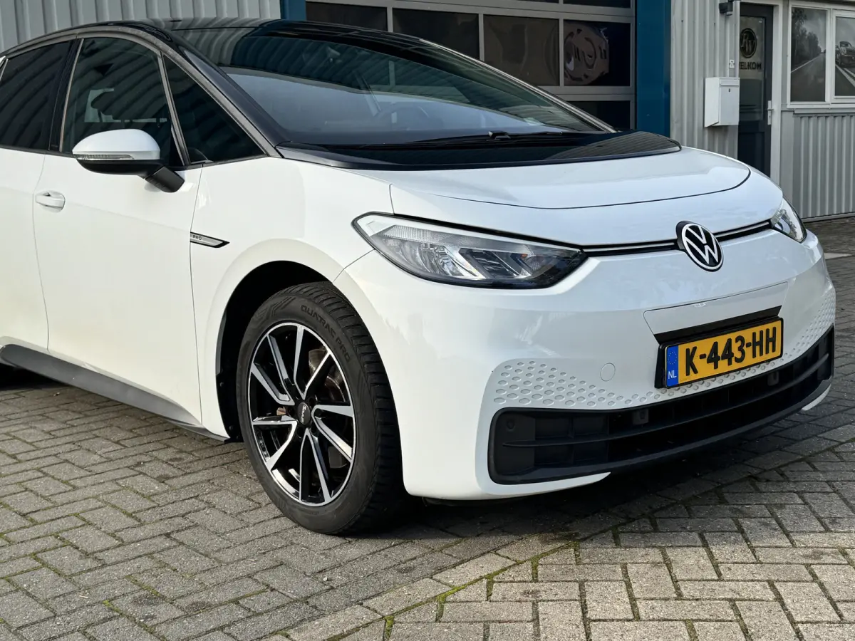 ID.3 Life 58 kWh BTW Auto / AppleCarplay / Stoel en stuurverw / NL Auto Z.G.O.H. € 12.355 Ex BTW