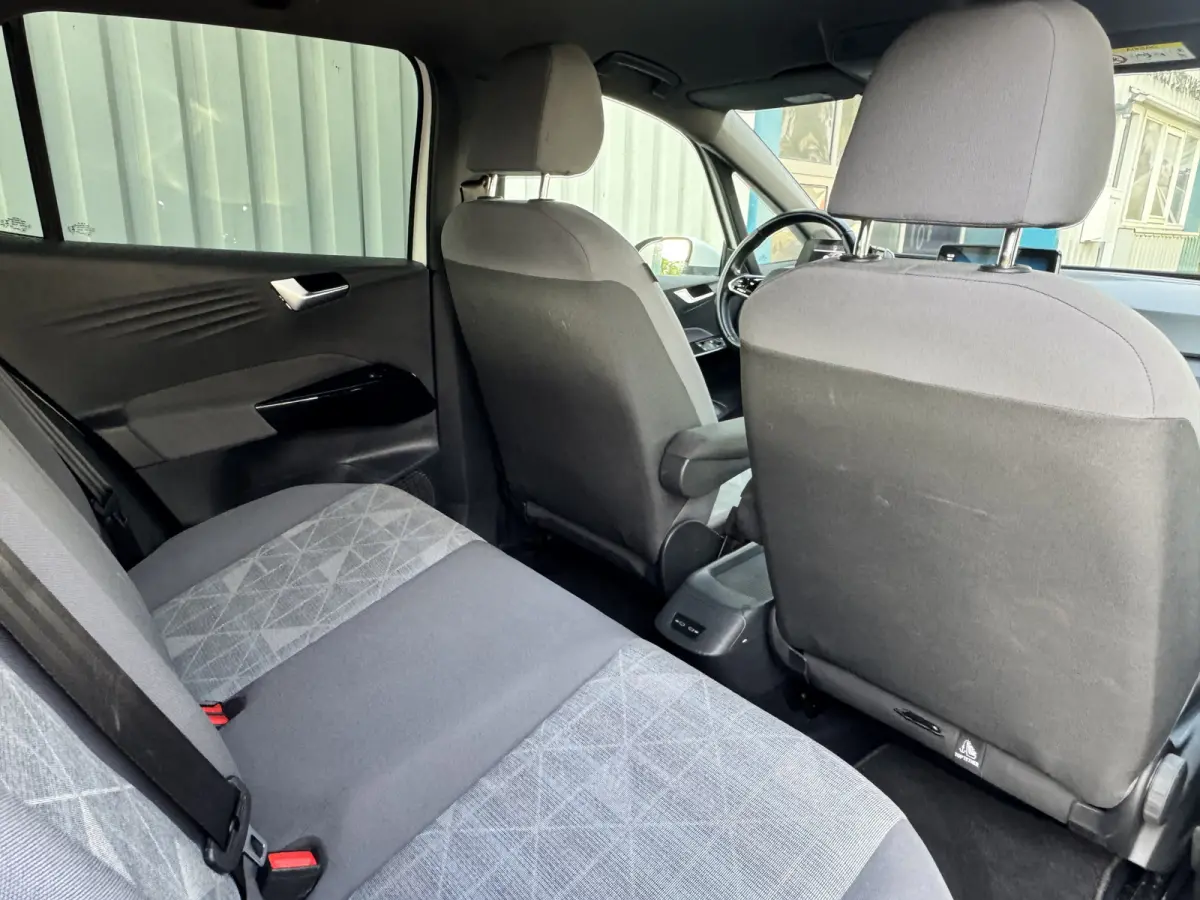 ID.3 Life 58 kWh BTW Auto / AppleCarplay / Stoel en stuurverw / NL Auto Z.G.O.H. € 12.355 Ex BTW
