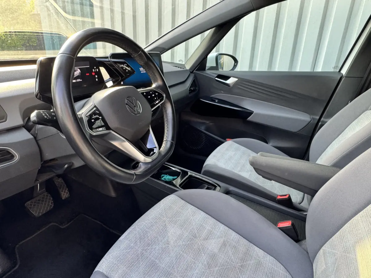 ID.3 Life 58 kWh BTW Auto / AppleCarplay / Stoel en stuurverw / NL Auto Z.G.O.H. € 12.355 Ex BTW