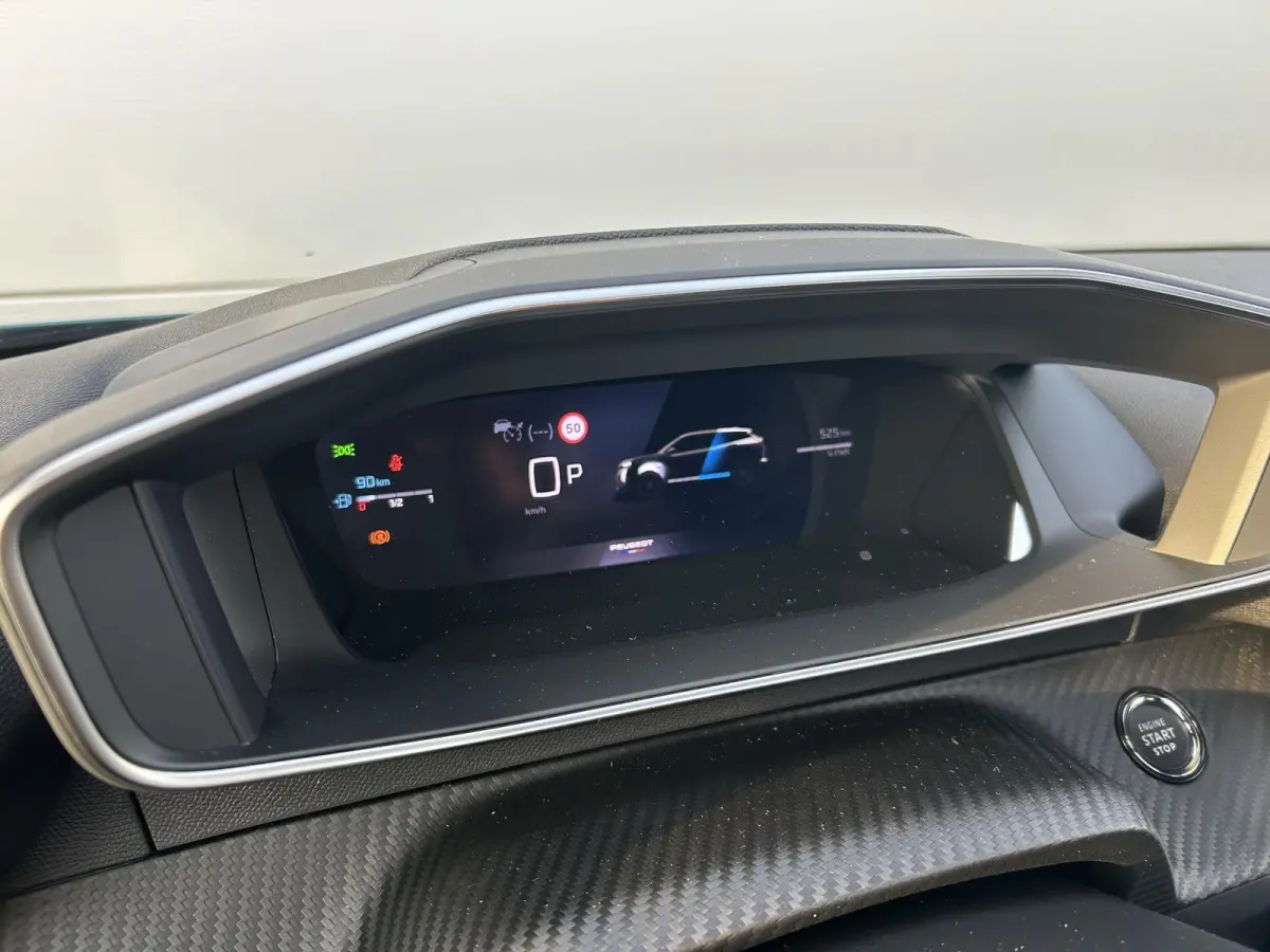 1.2 Hybrid 136 GT | Panoramadak | Adaptieve cruise control | Draadloze oplader | Nieuw te bestellen!! |