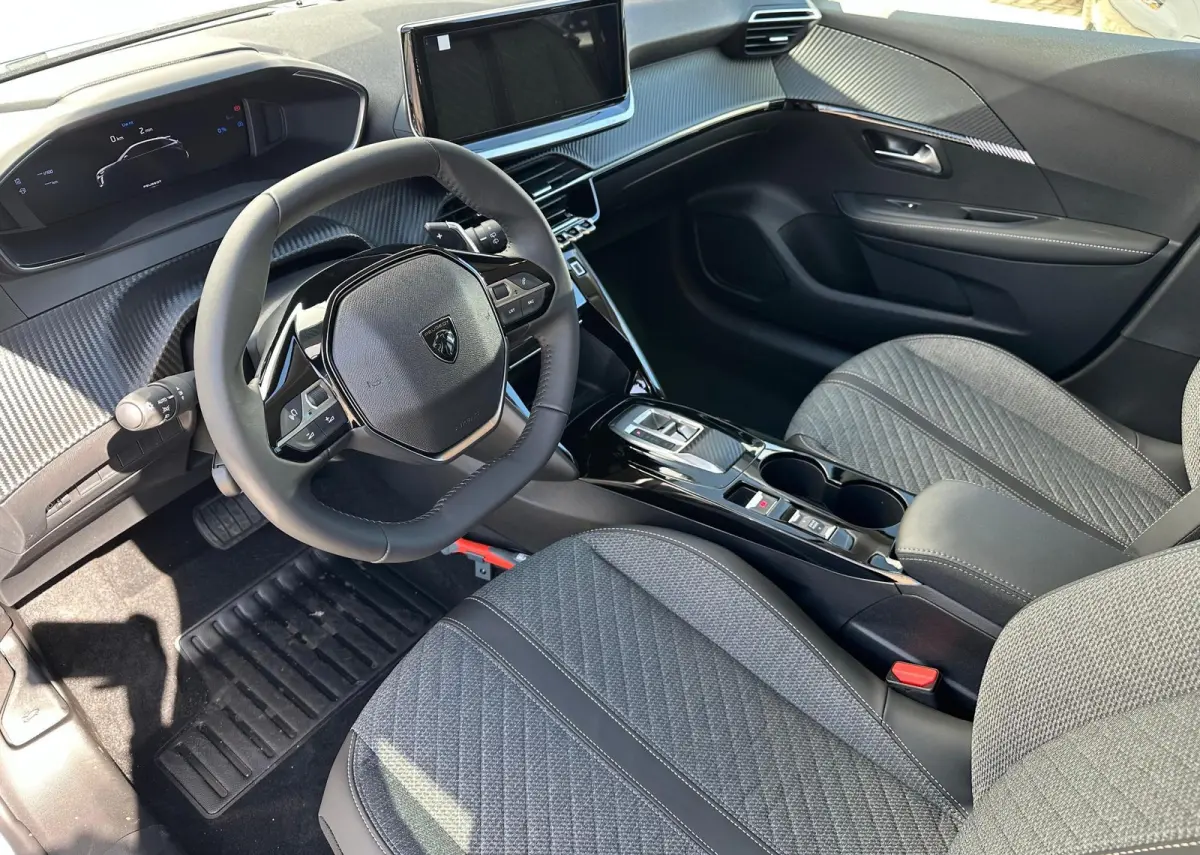 1.2 Hybrid 110 e-DCS6 Allure | Automaat | Navigatie | Camera voor + achter | dodehoekdetectie | DIRECT LEVERBAAR!! |