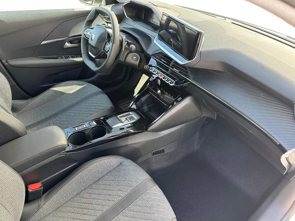1.2 Hybrid 110 e-DCS6 Allure | Automaat | Navigatie | Camera voor + achter | dodehoekdetectie | DIRECT LEVERBAAR!! |