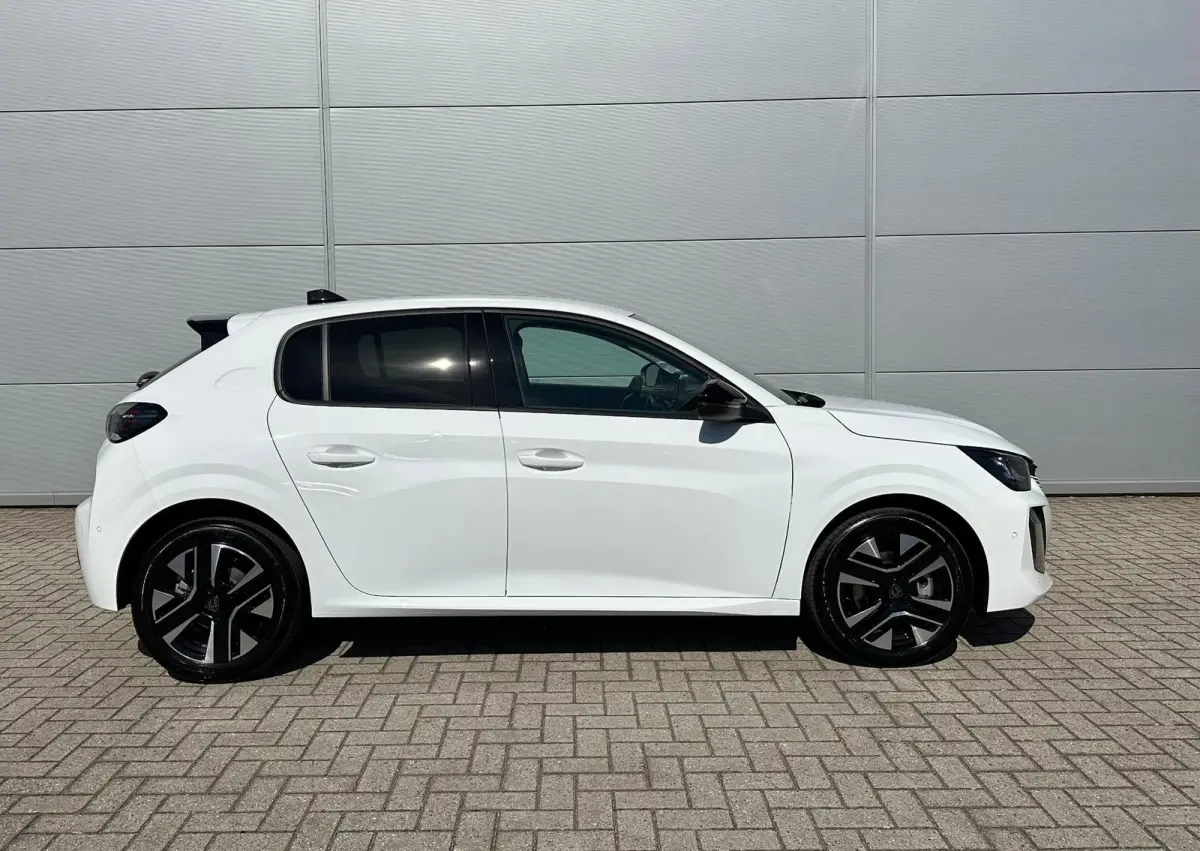 1.2 Hybrid 110 e-DCS6 Allure | Automaat | Navigatie | Camera voor + achter | dodehoekdetectie | DIRECT LEVERBAAR!! |