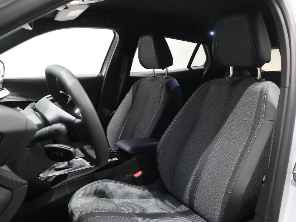 Allure - CAMERA VOOR + ACHTER - NAVI - KEYLESS