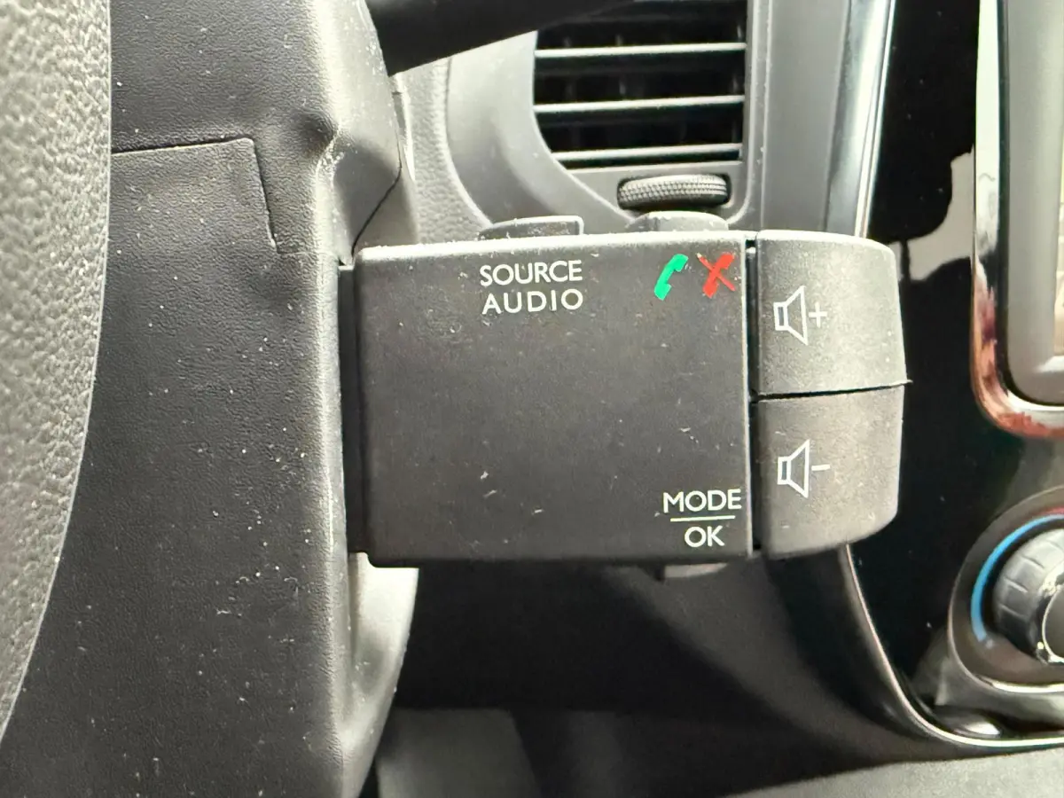 1.3 TCe Intens LPG,1e Eigenaar,Automaat,Airco,Navigatie,Camera,CruiseControl,PDC,