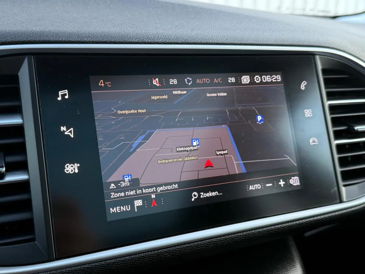 1.2 PureTech Executive Trekhaak,AppleCarplay,ClimateControl,Navi,Pano,PDC,CruiseControl,N.A.P!Apk tot 04-08-2027!