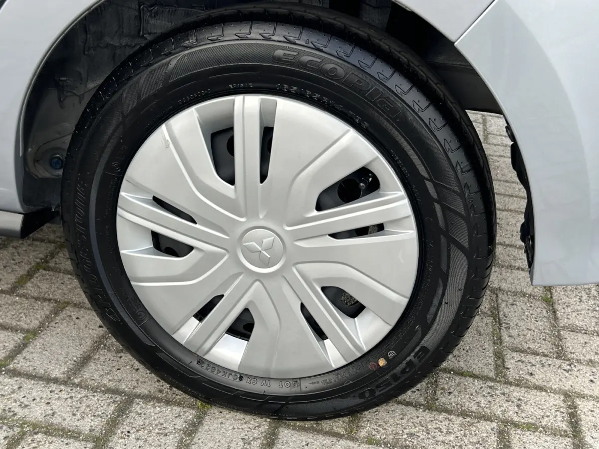 1.2 Connect+ | Android Auto/Apple Carplay | Airco | Dimlichten Automatisch | Elektrische Ramen Voor |
