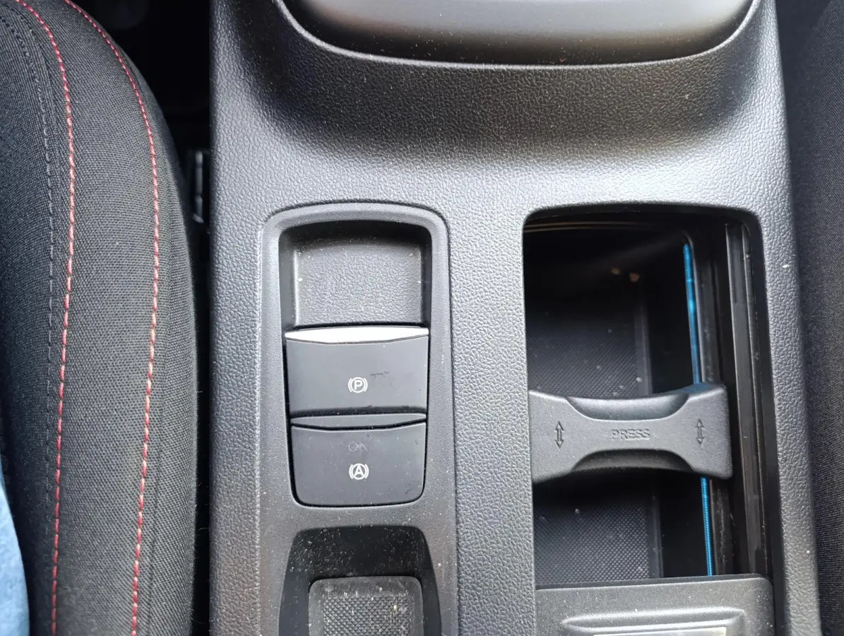 1.0 EcoBoost Hybrid ST Line | Adaptieve Cruise Control | Dodehoeksensoren | Camera