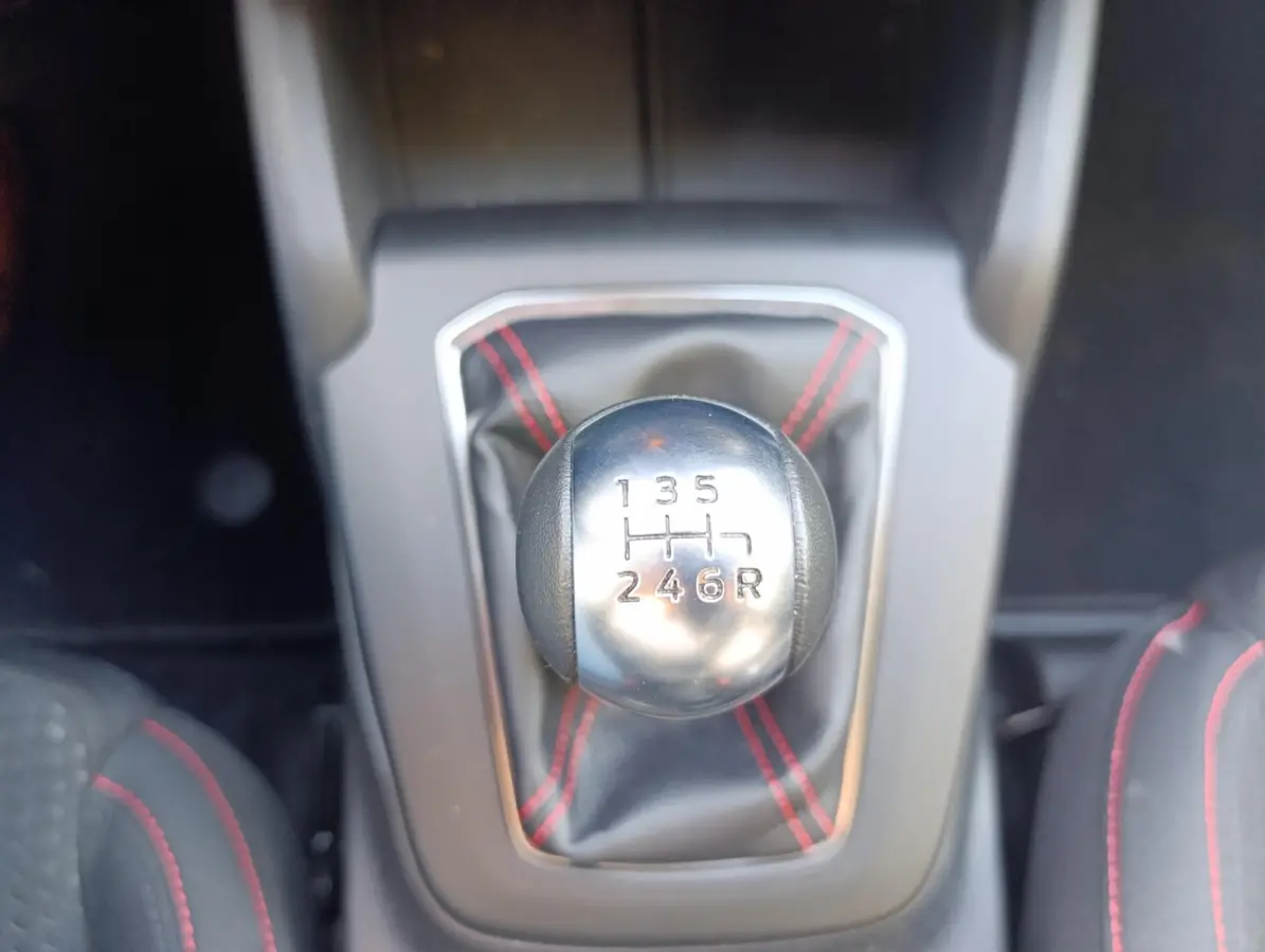 1.0 EcoBoost Hybrid ST Line | Adaptieve Cruise Control | Dodehoeksensoren | Camera