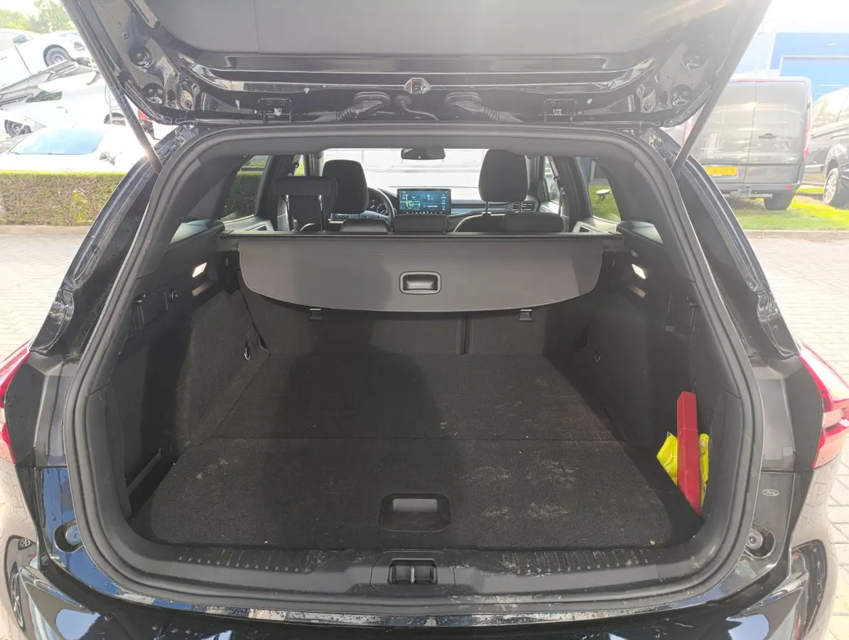 1.0 EcoBoost Hybrid ST Line | Adaptieve Cruise Control | Dodehoeksensoren | Camera