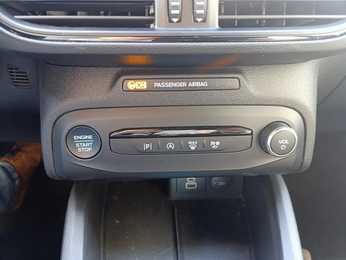 1.0 EcoBoost Hybrid ST Line | Adaptieve Cruise Control | Dodehoeksensoren | Camera