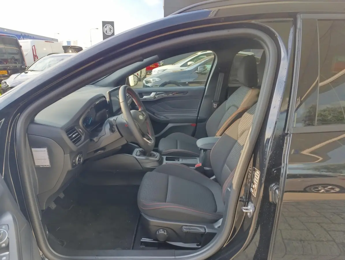 1.0 EcoBoost Hybrid ST Line | Adaptieve Cruise Control | Dodehoeksensoren | Camera