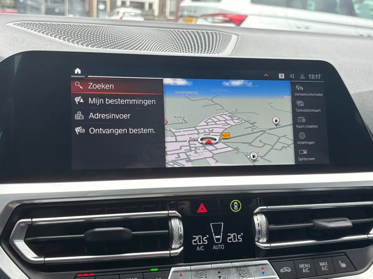 318i Business Edition, M-Sport, Schuifkanteldak, Individual kleur, Sportstoelen, Stoelverwarming,