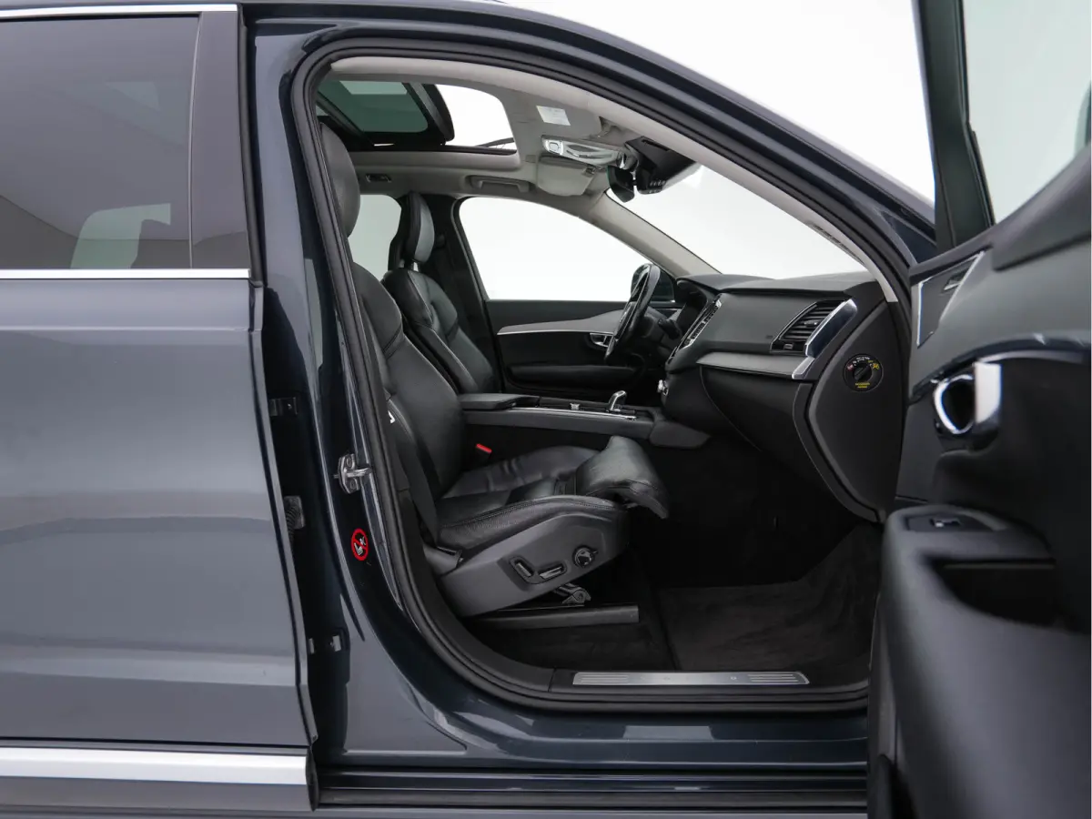 2.0 T8 Twin Engine Inscription AWD [ 7-Pers ] (INCL-BTW) Aut. *PANO | NAPPA-LEATHER | FULL-LED | MEMORY-PACK | KEYLESS | DAB | NAVI-FULLMAP | CAMERA | DIGI-COCKPIT | SPORT-SEATS | 22"ALU*