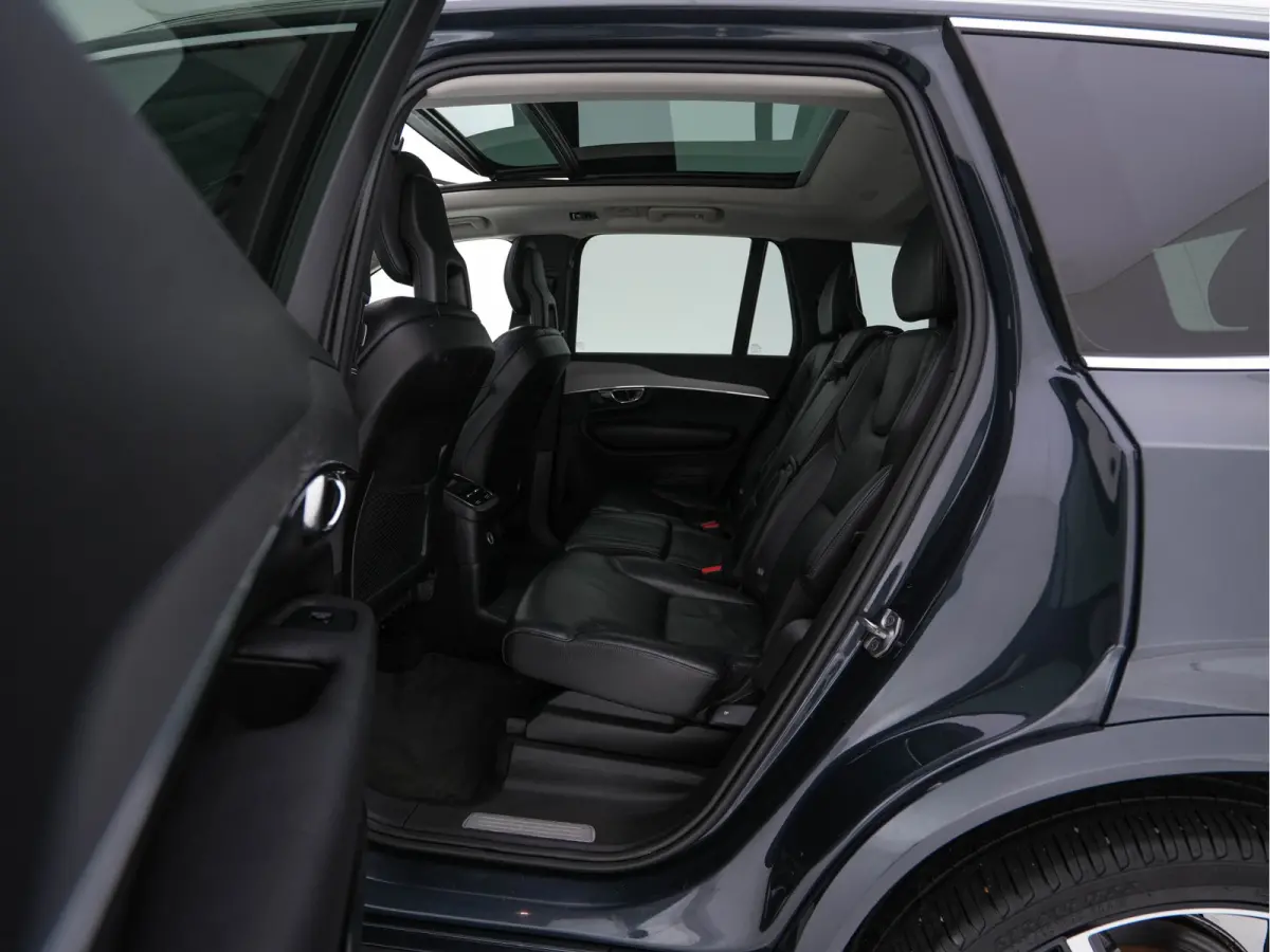2.0 T8 Twin Engine Inscription AWD [ 7-Pers ] (INCL-BTW) Aut. *PANO | NAPPA-LEATHER | FULL-LED | MEMORY-PACK | KEYLESS | DAB | NAVI-FULLMAP | CAMERA | DIGI-COCKPIT | SPORT-SEATS | 22"ALU*