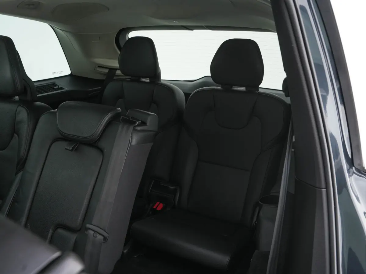 2.0 T8 Twin Engine Inscription AWD [ 7-Pers ] (INCL-BTW) Aut. *PANO | NAPPA-LEATHER | FULL-LED | MEMORY-PACK | KEYLESS | DAB | NAVI-FULLMAP | CAMERA | DIGI-COCKPIT | SPORT-SEATS | 22"ALU*