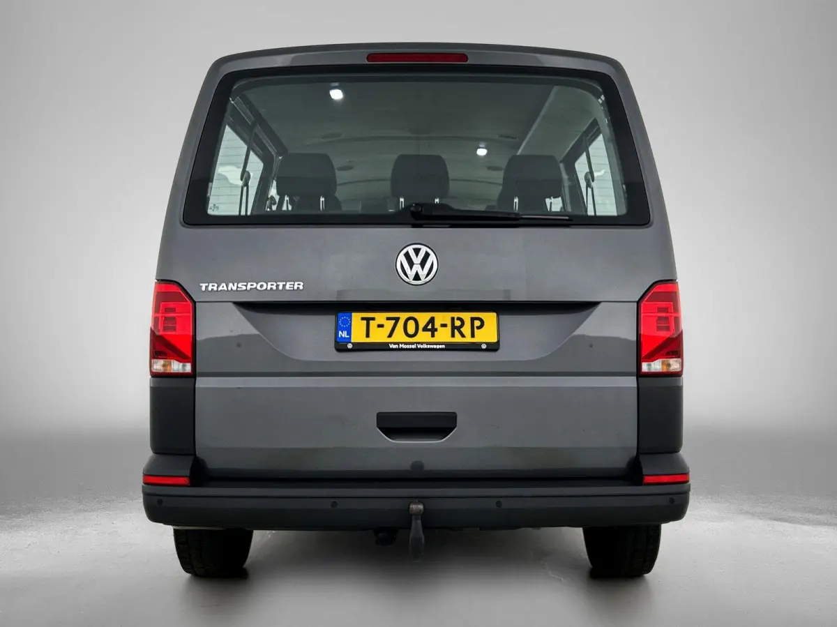2.0 TDI L2H1 150 PK | Automaat | Airco | Voorstoelen verwarmd | Trekhaak | 9 zits | Radio | Navigatie |