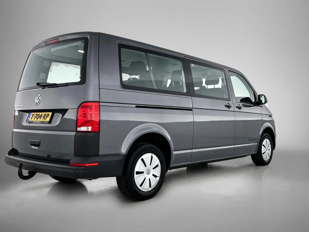 2.0 TDI L2H1 150 PK | Automaat | Airco | Voorstoelen verwarmd | Trekhaak | 9 zits | Radio | Navigatie |