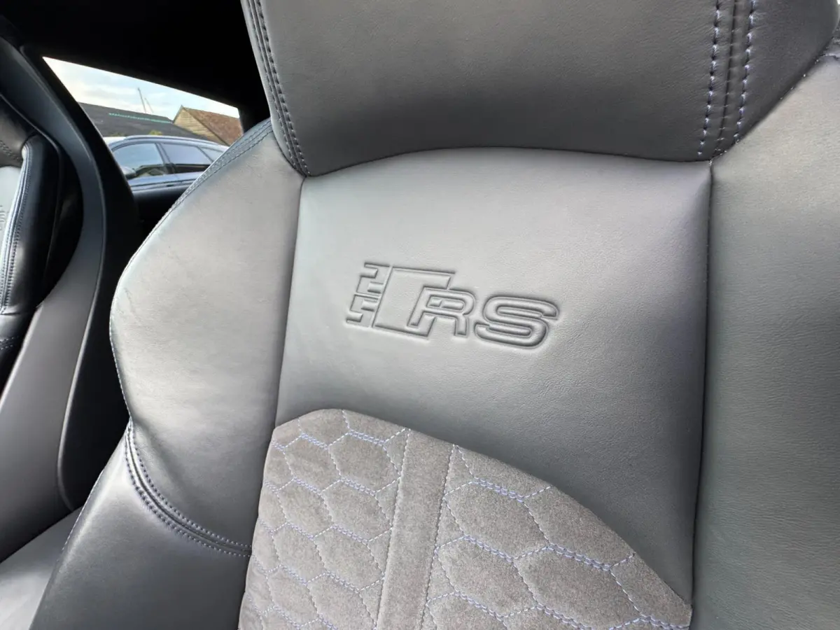 2.9 TFSI quattro Edition 25 / RS Dynamic / Laser / Pano / Head -Up / B&O / Carbon / Massage / BTW ..