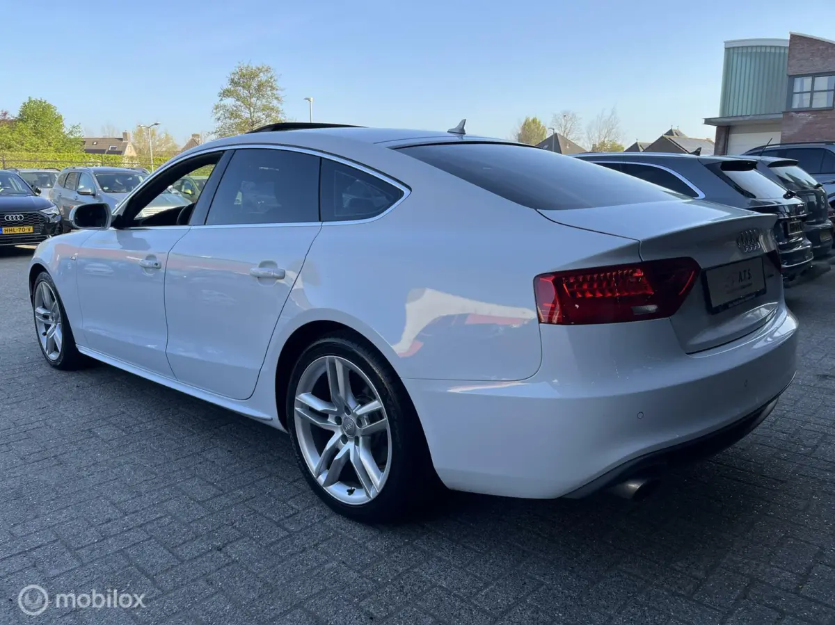 2.0 TFSI 211PK quattro S-LINE*SCHUIFDAK*NAVI*