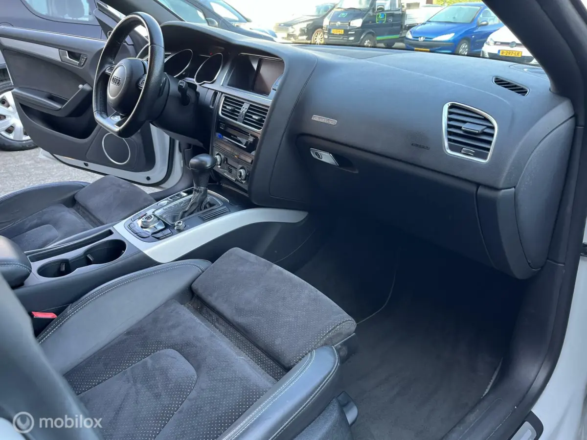 2.0 TFSI 211PK quattro S-LINE*SCHUIFDAK*NAVI*