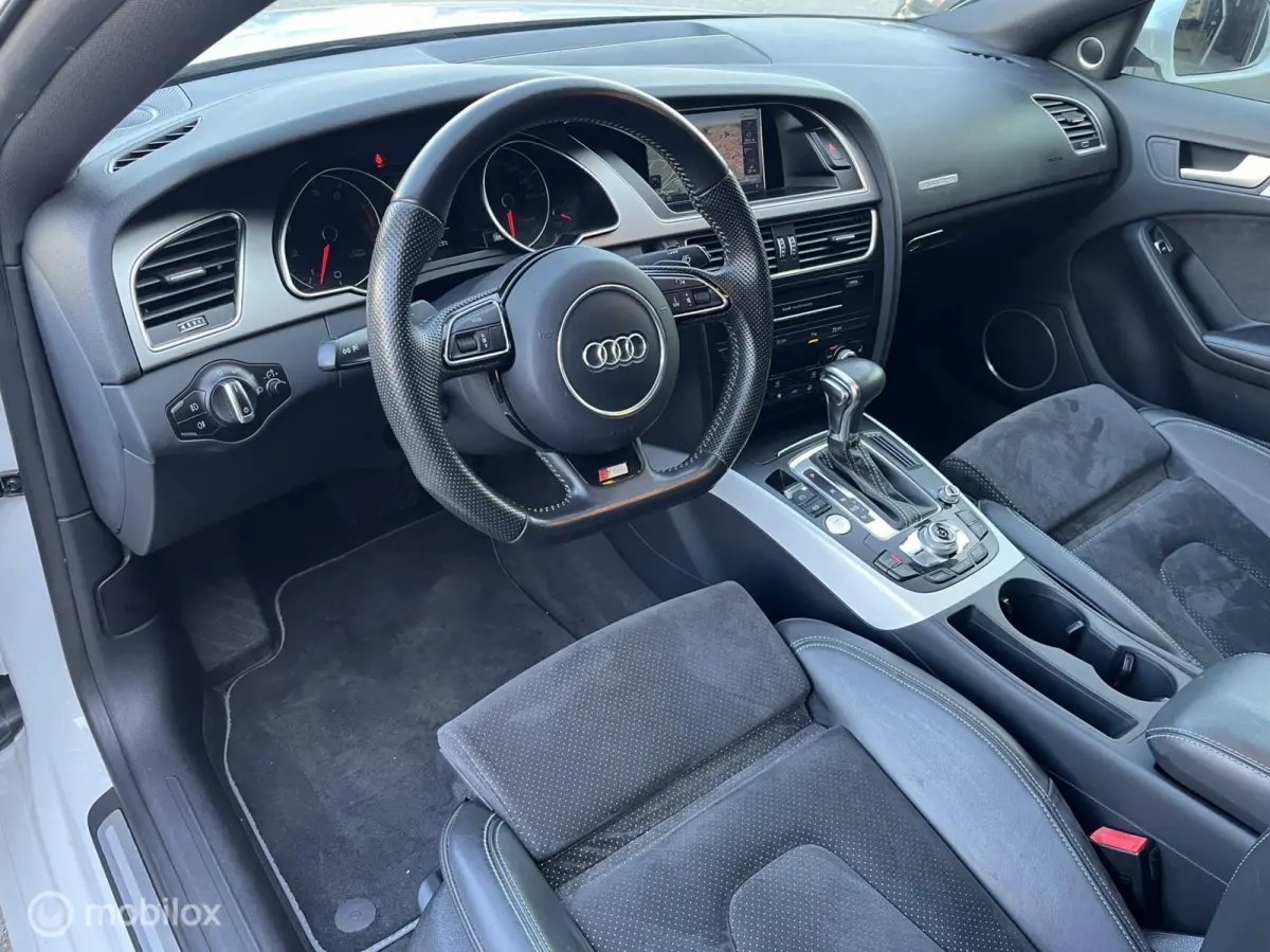 2.0 TFSI 211PK quattro S-LINE*SCHUIFDAK*NAVI*