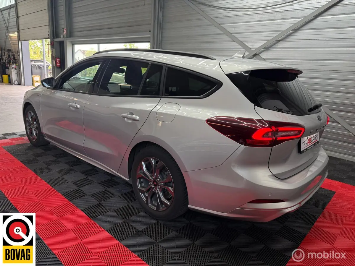 1.0 EcoBoost Hybrid ST Line