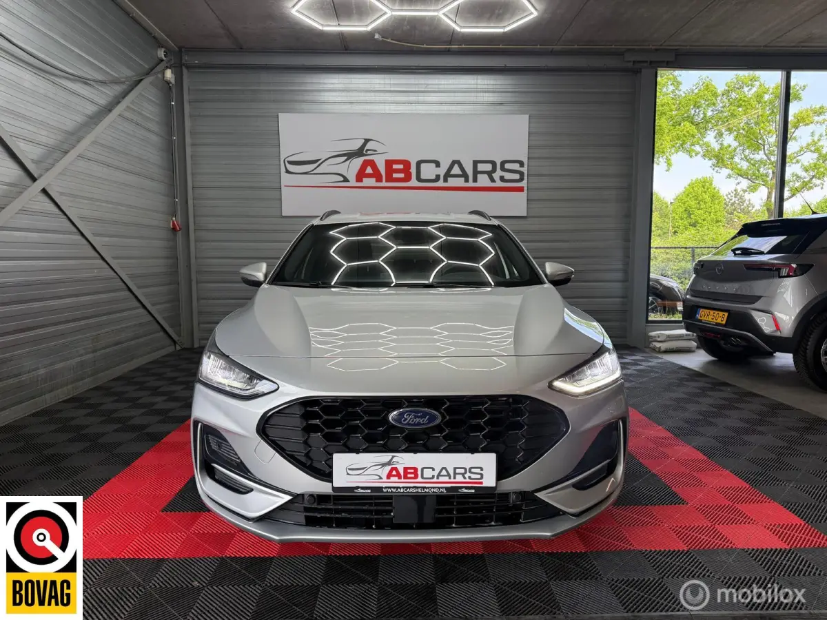 1.0 EcoBoost Hybrid ST Line