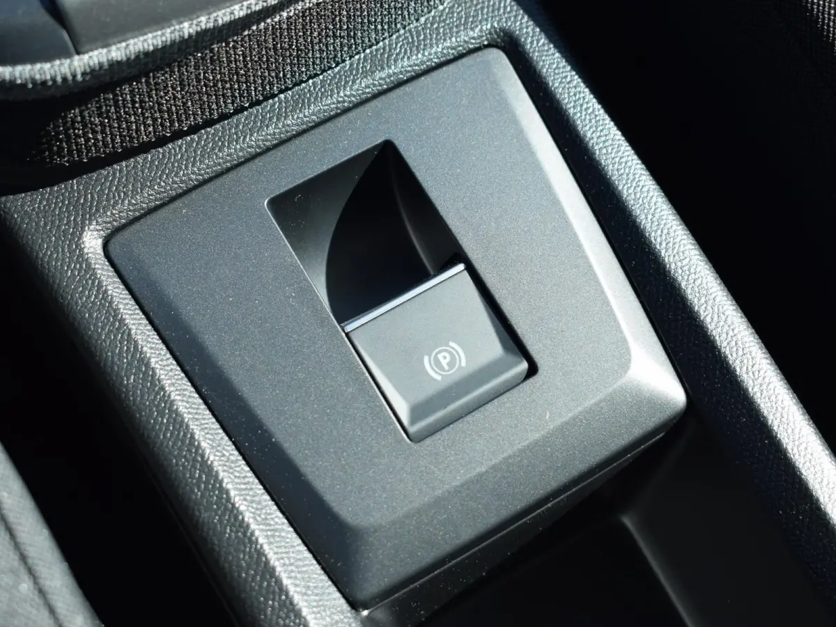 Edition 44 kWh | CARPLAY | CAMERA + SENSOREN | 3-FASE 11KW