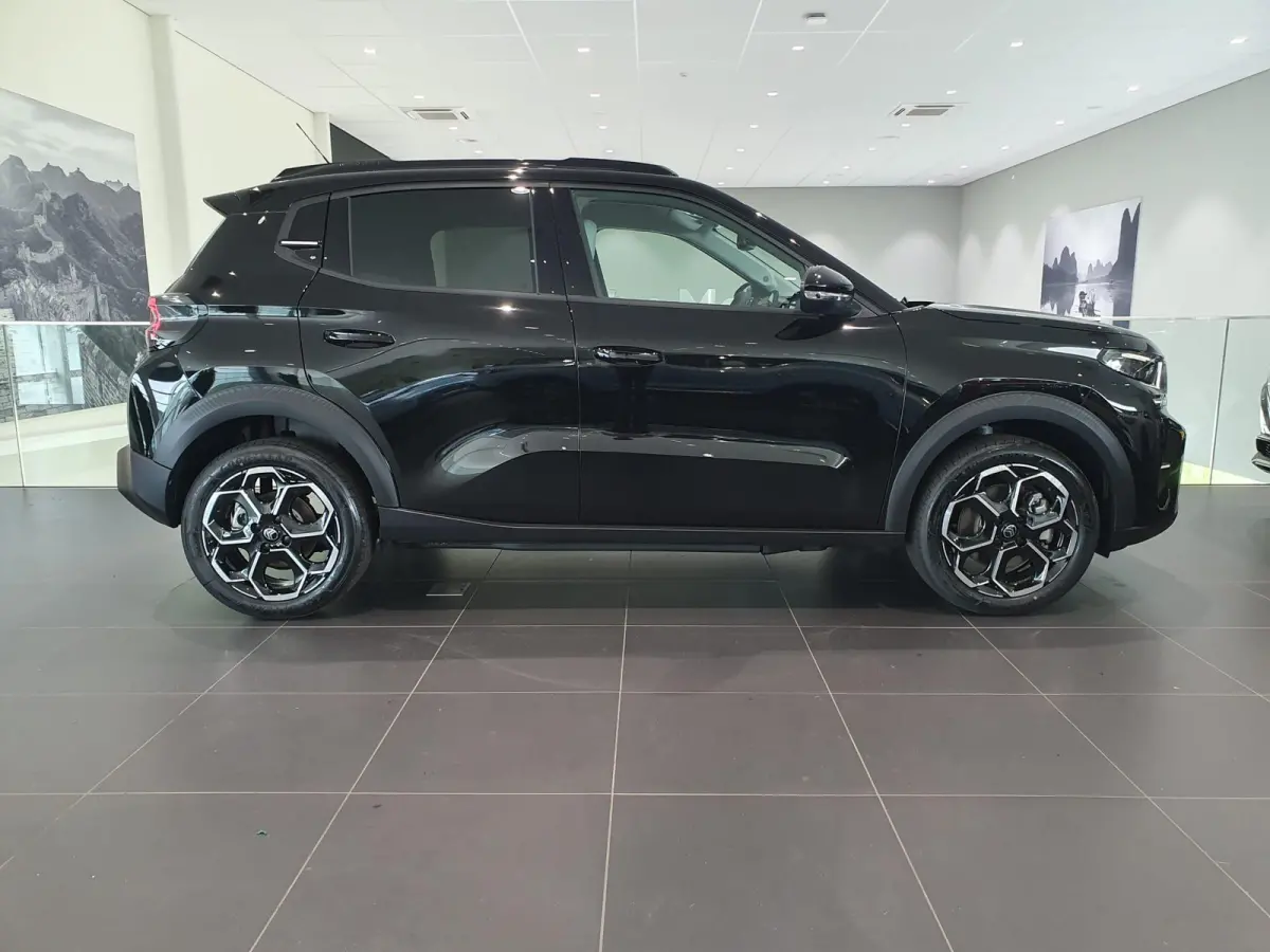 Max 113pk 44 kWh Climate Control | Full Map Navigatie | Apple Carplay / Android Auto | Camera | Parkeersensoren | Bekleding Half Leder | Direct uit Voorraad Leverbaar!