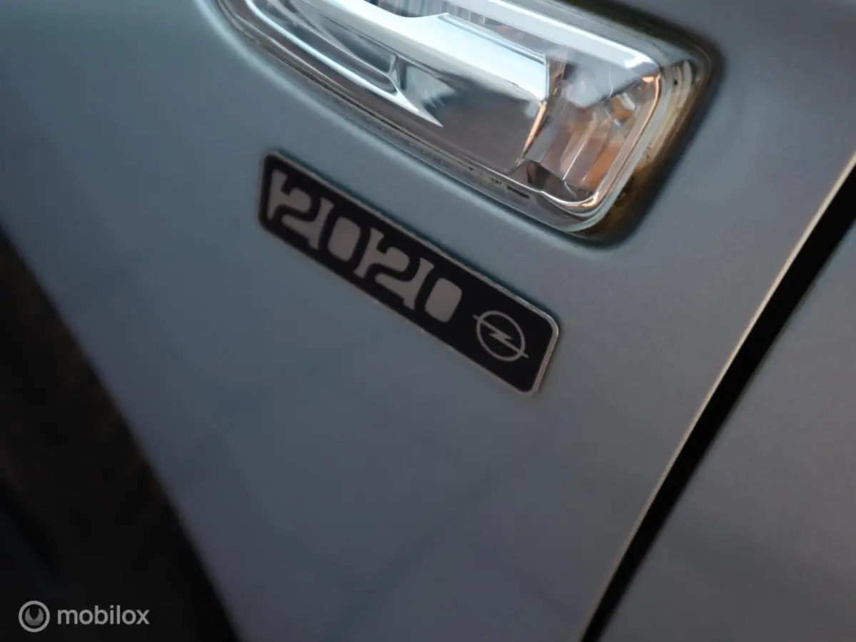 1.2 Turbo 110 PK H6 Edition 2020 Zwarte spiegels&Velgen|Trekhaak|LED