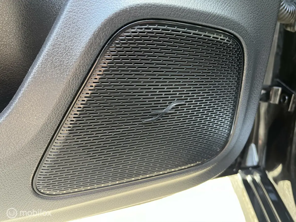 AMG 35 4MATIC Premium NAVI*CAMERA*MAXTON*
