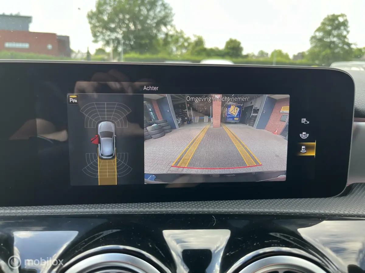 AMG 35 4MATIC Premium NAVI*CAMERA*MAXTON*