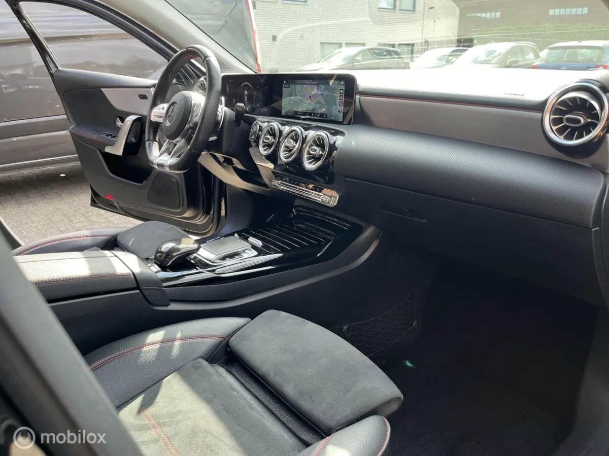 AMG 35 4MATIC Premium NAVI*CAMERA*MAXTON*