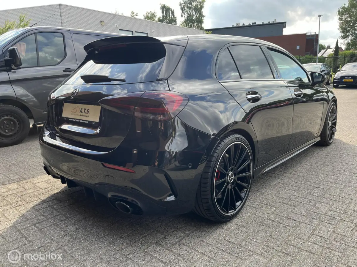 AMG 35 4MATIC Premium NAVI*CAMERA*MAXTON*