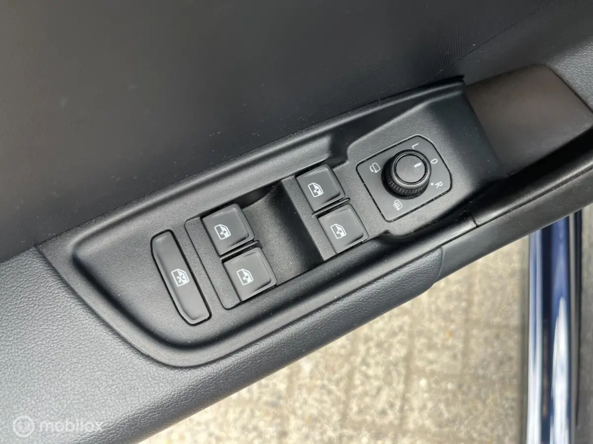 25 TFSI Pro Line NAVI*CRUISE*PDC*VIRTUAL*