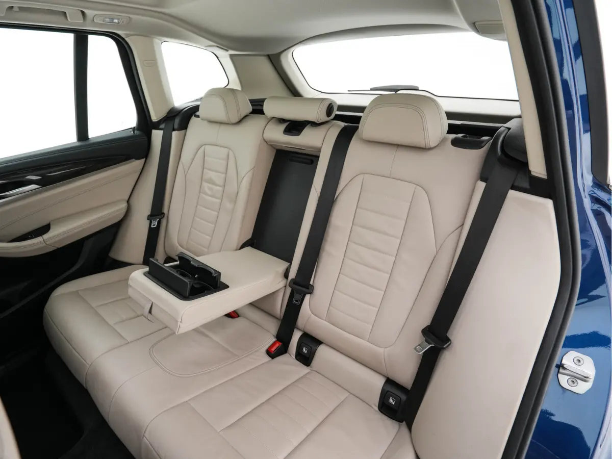 xDrive30d High Executive Luxury-Line Aut. *PANO | HEAD-UP | LEATHER | FULL-LED | NAVI-FULLMAP | HEATED-SPORT-SEATS | MEMORY-PACK | CAMERA | ECC | HIFI-AUDIO | PDC | CRUISE | TOWBAR |  19''AL